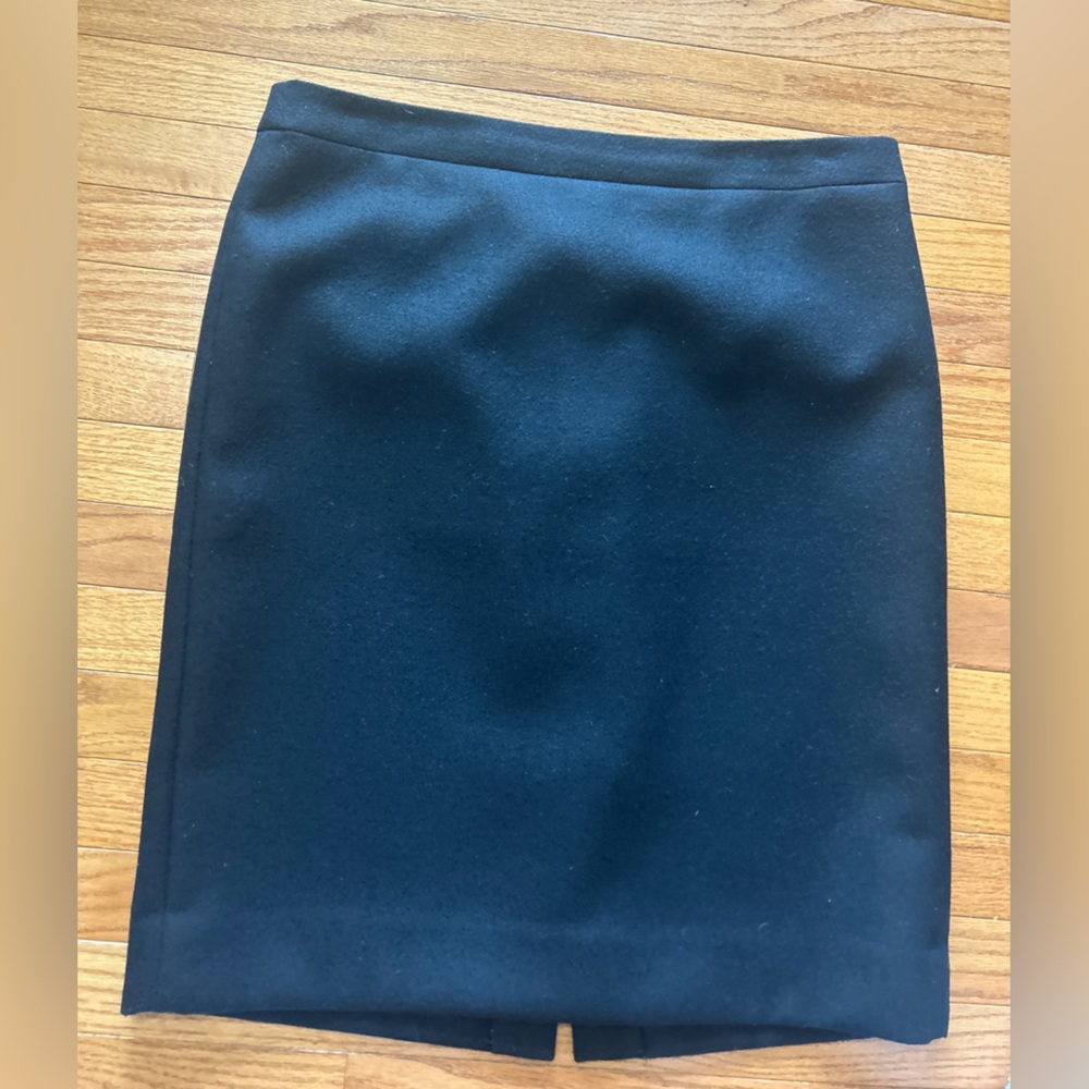 J.Crew 365 Skirt Women’s Size 16 Black Pencil Lined Career Minimalist Office
